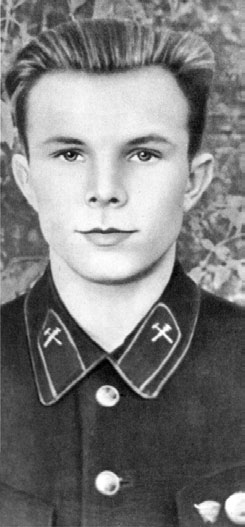Юрий Гагарин – человек-легенда